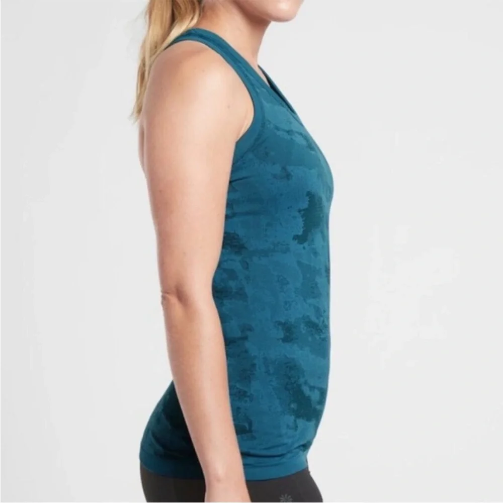 Athleta Teal Size L  Momentum Camo Racerback Tank Top - Picture 2 of 9